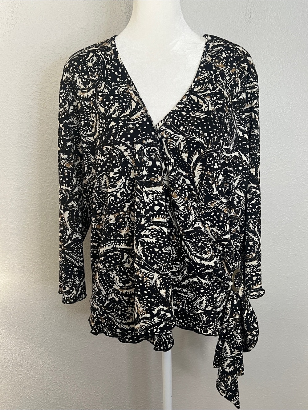 Coldwater Creek Faux Wrap Tie Front Blouse Black/Cream Size XL